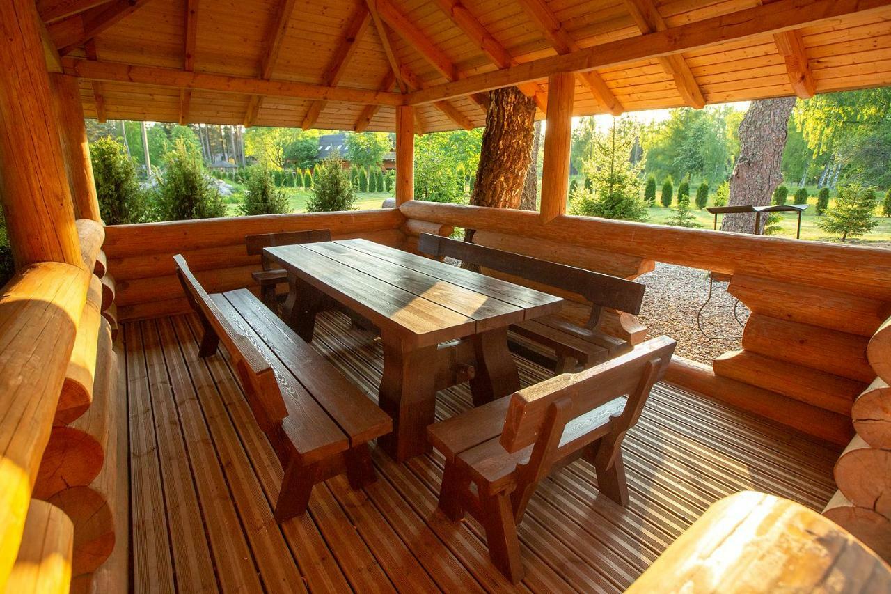 Dzintarkrasts Zocenes Ciems Exterior foto