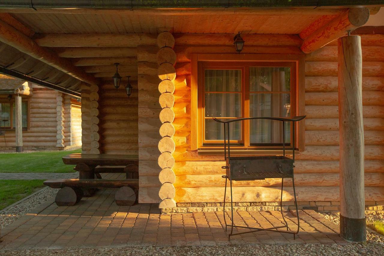 Dzintarkrasts Zocenes Ciems Exterior foto